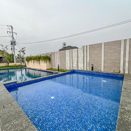Banguntapan Permai B7 Homestay Jogja Gondowulung Kültér fotó